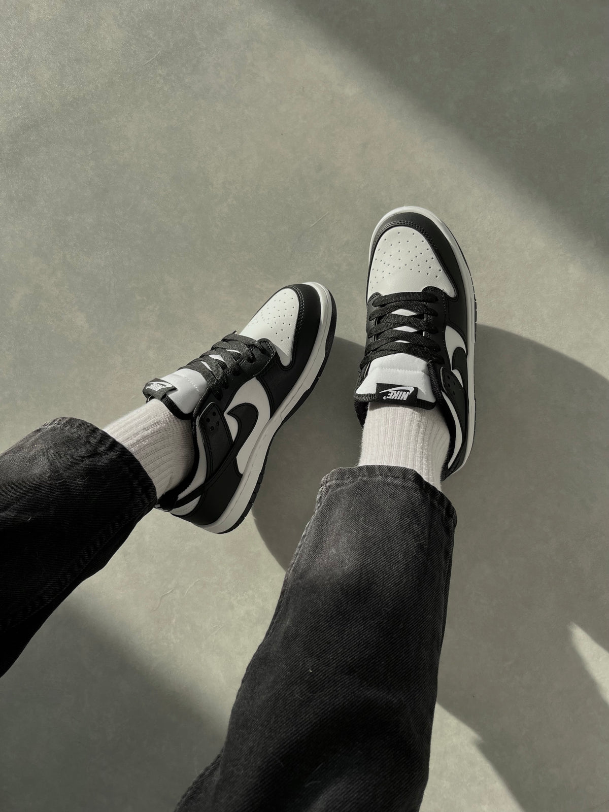 Nike Dunk Low 'Panda'